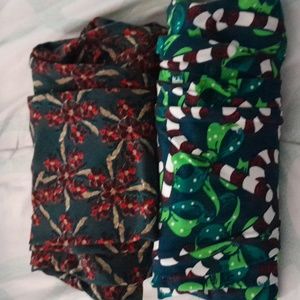 Lularoe leggings, 2 pr. Christmas bundle